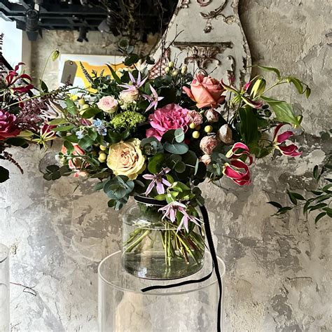 Hey Babe Rogue Flowers