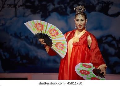 149 Trans Woman Nude Images Stock Photos 3D Objects Vectors Shutterstock