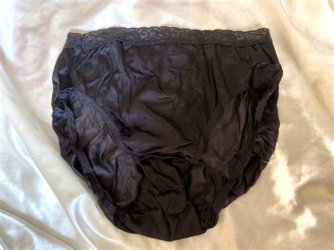 Vtg Hanes Her Way Nylon Hi Cut Bikini Panties Sz Si Gem
