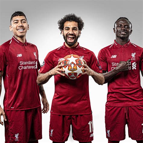 GOAL en Español - ️ Los hinchas del Liverpool nunca...