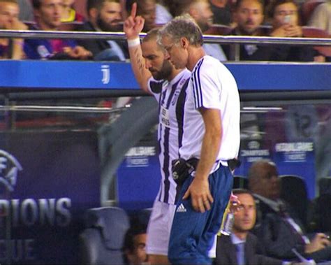 Video Higua N Le Hizo Fuck You A La Hinchada De Barcelona