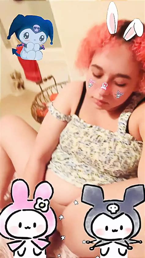 Horny Bunny Fucks Her Pussy XHamster