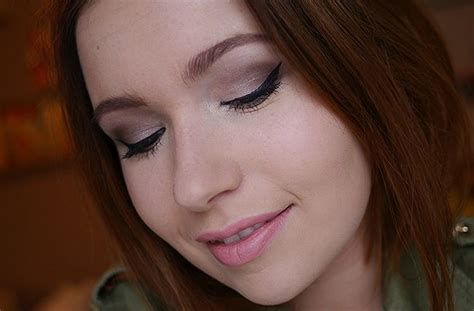 Catrice Absolute Nude Eyeshadow Palette Cynthia