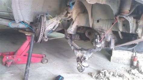 Большой ремонт передней подвески. — Nissan Navara (2G), 2,5 л, 2007 ...