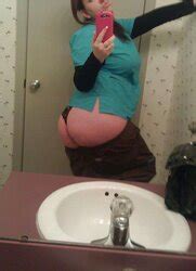 Lala Enormous Rump Super Hot Nurse ZB Porn