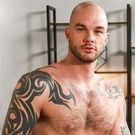 Transfixed Hung Delivery Guy Cliff Jensen Assfucks Hot Babe Kasey Kei Open Mouth Facial