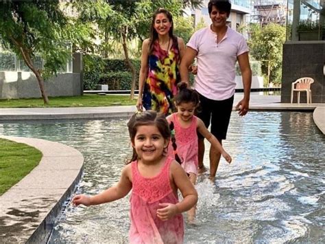 Video Karanvir Bohra Requests Men To Help Their Wives In Household