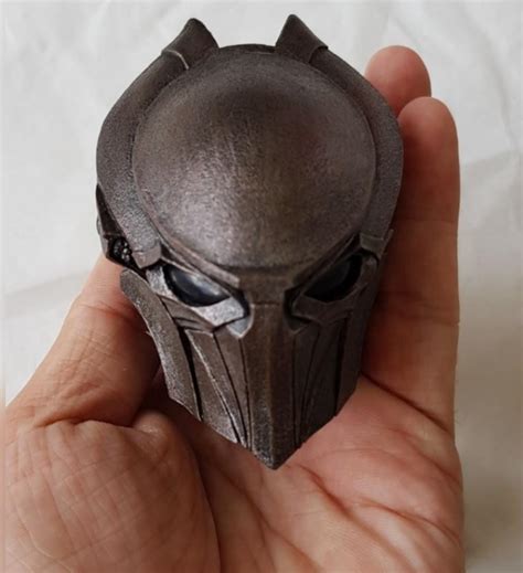 Hot Toys Scale Predators Falconer Alien Head Sculpt Hobbies Toys Toys Games On Carousell