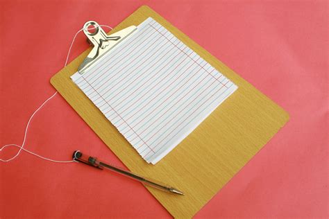 DIY Pen Holder for Your Clipboard