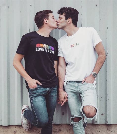 Lgbt Couples Cute Gay Couples Couples In Love Tumblr Gay Men Kissing Gay Aesthetic Lgbt