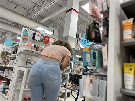 Perfectly Shaped Ass On Curly Haired Chick Tight Jeans Forum