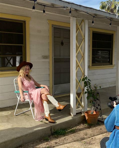 Kiernan Shipka Nude OnlyFans Leaks Fappening Page 6 FappeningBook