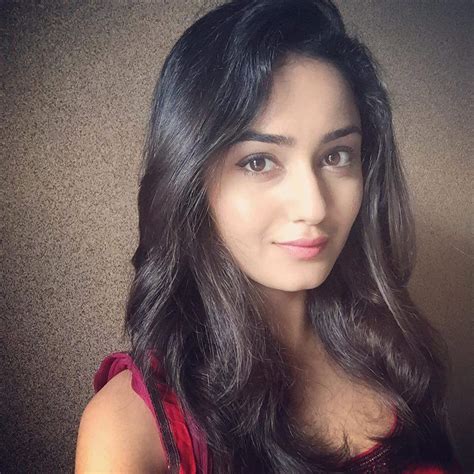 CELEBRITY PICS Top Tridha Choudhury Hot And Sexy