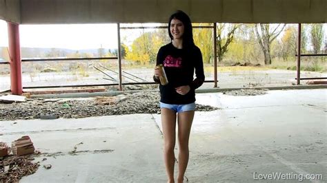 Forumophilia PORN FORUM Pissing Dreams Extreme Fetish Pee Content Page