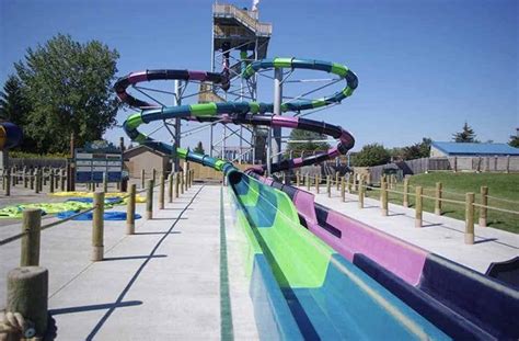 14 Best Amusement And Water Parks In Upstate New York To Visit In 2024