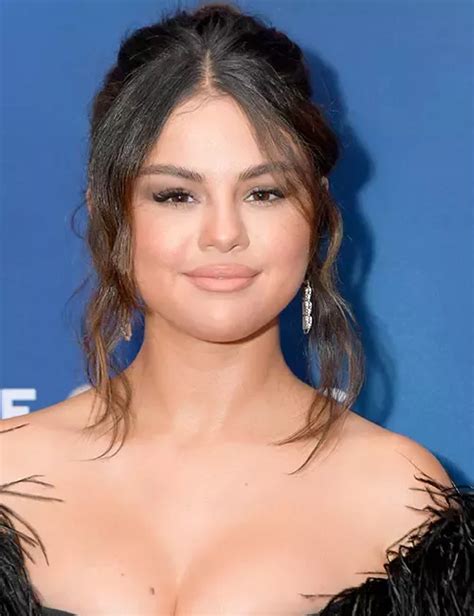 Stunning Selena Gomez Hairstyles You Need To Check Out Artofit