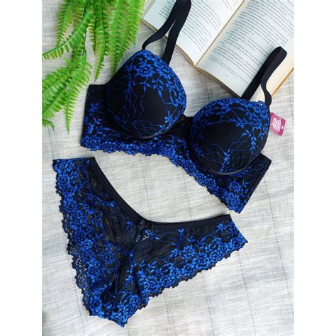 Conjunto Lingerie Blogueirinha Bicolor Plus Size Tam ao Calcinha e Sutiã Bojo
