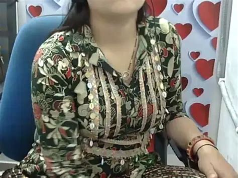 Lucy Pretty1 Stripchat Live Sex Cam Eemates