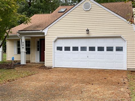 208 Lynns Way, Yorktown, VA 23692 - See Est. Value, Schools & More