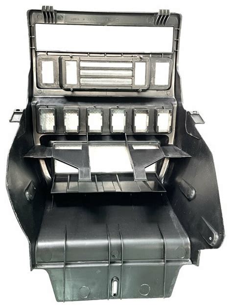 Центральная консоль Нива 4x4 2121, 21213, 21214. Центр радиоприемника ...