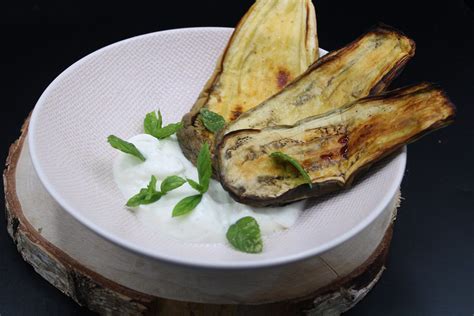 Aubergines R Ties Au Fromage Blanc Et La Menthe Le Blog De Michelle