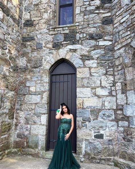 skysky🤍 (@skyy.mariaa) • Instagram photos and videos