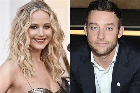 Актрисата Дженифър Лорънс се сгоди