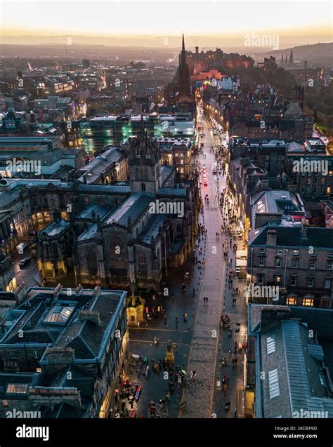 Edinburgh Royal Mile Aerial Hi Res Stock Photography And Images Alamy