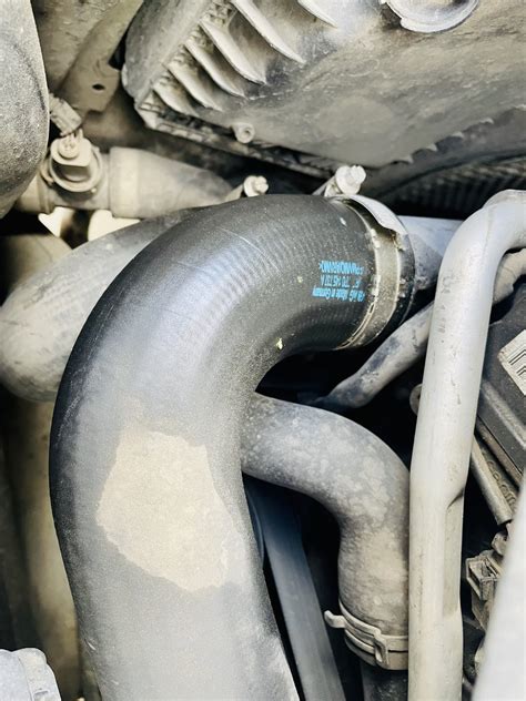 21#. Патрубки в масле. — Volkswagen Touareg (2G), 3 л, 2012 года ...