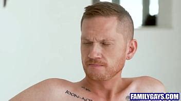 El Hijastro Se Sorprende Con La Gran Polla Del Padrastro XVIDEOS