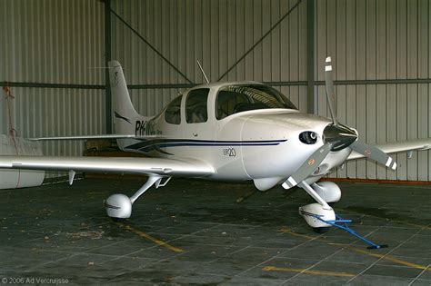 Cirrus Sr20 And Sr22 Photos