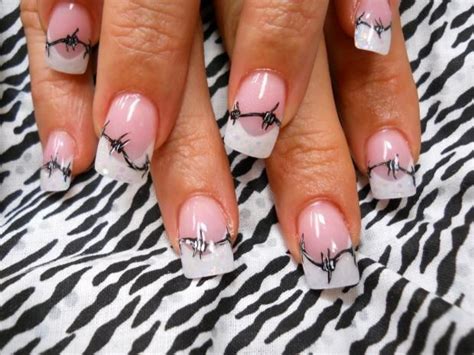 Barbed Wire Country Acrylic Nails Camo Nails Country Nail Designs