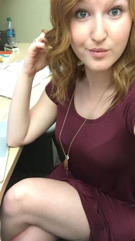 What Hot Women Like To Do When They Get Bored At Work 34 Pics