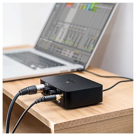 Rode AI-1 Complete Studio Kit - Bundle With Rode NT1 | Gear4music