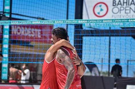 Com Grandes Atletas Do Futebol Brasileiro Bahia Open De Futevôlei