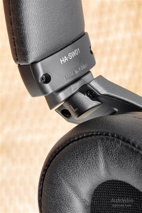 Проводные наушники JVC HA-SW01 | журнал SalonAV