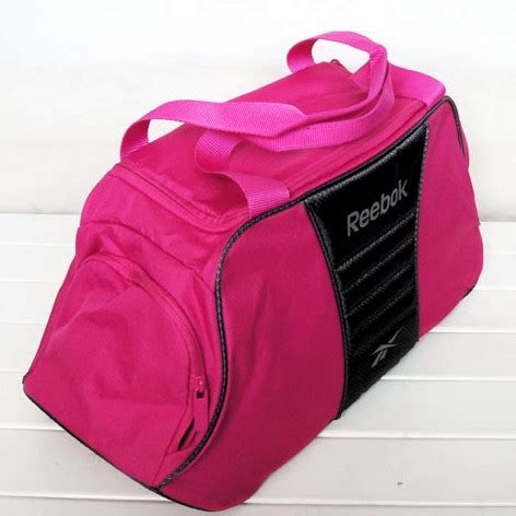 Женские спортивные сумки