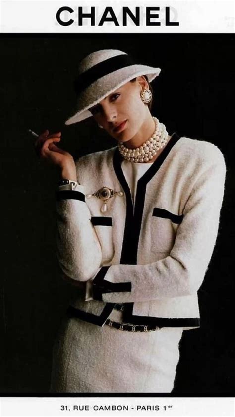 Old Chanel Vintage Chanel Fashion Chanel Suit Chanel Ad