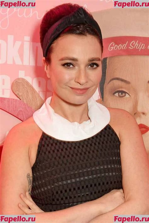 Leaks Nude Gizzi Erskine Onlyfans Photo Gallery Camsoda Love