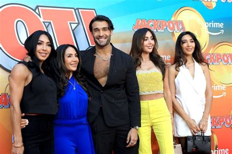 Britney Spears Ex Sam Asghari Playfully Slaps Mystery Blonde S Behind