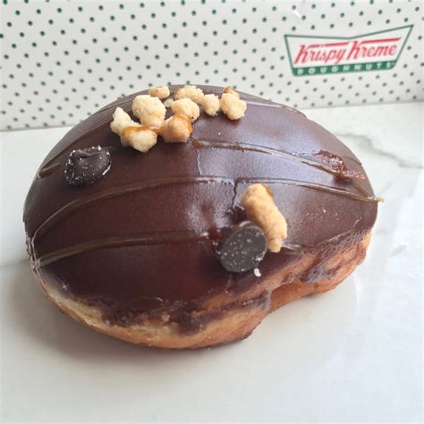 Archived Reviews From Amy Seeks New Treats: NEW! Krispy Kreme Rocky