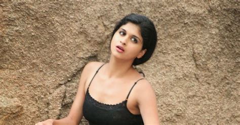 Ice Cream Movie Actress Naveena Hot Photos