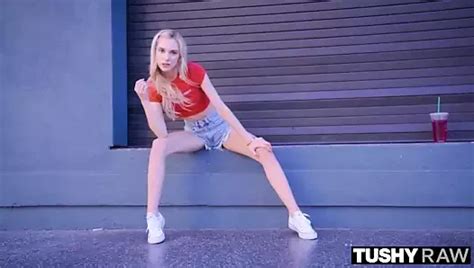 Tushyraw Sie Liebt Anal Und Weit Offen Vor Allem Xhamster