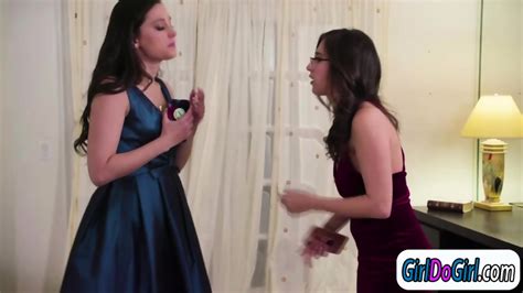 Lesbians Received A Text That They Must Have Sex Ifo Webcam