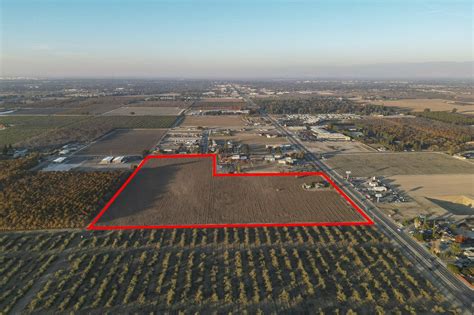 S Mooney Blvd Visalia Ca 93277 Mls 221539 Redfin