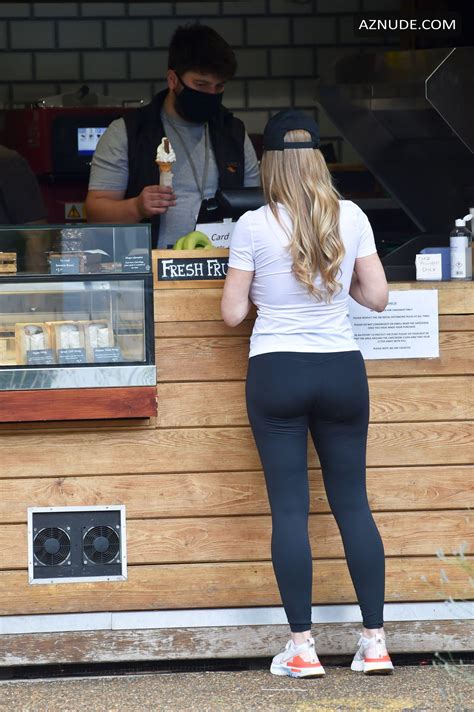 AMANDA LAUREN Nude AZNude