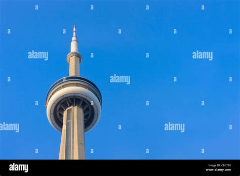 Cn Tower Toronto Canada Stock Photo Alamy