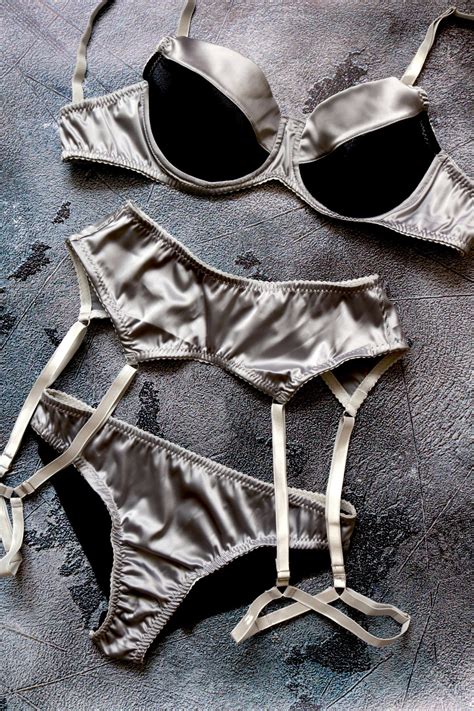 Silver satin lingerie set Silk lingerie with garter belt Etsy 日本