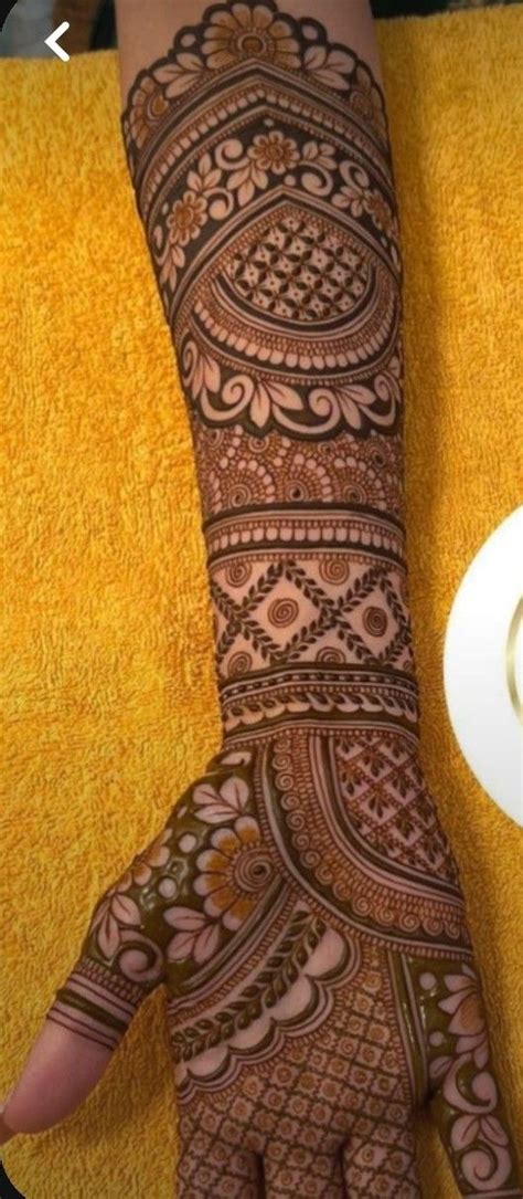 Pin By Nishi Singh On Simple Mehndi Designs Circle Mehndi Designs