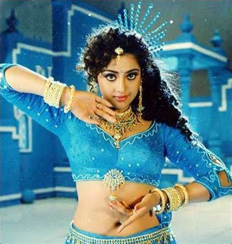 Meena In Naval Indian Glamours Actress Bikini Cleavage Spicy